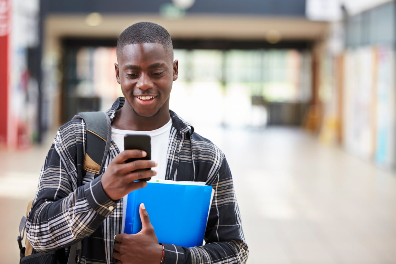 gen z investing app debit card